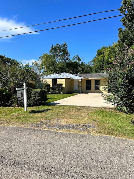 3469 4th St, Beaumont, TX 77705