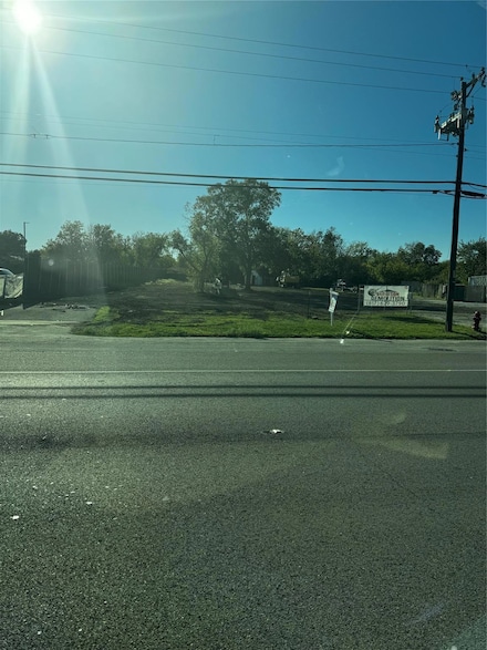 337 N Saginaw Blvd, Saginaw, TX 76179