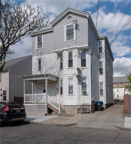 50 Hamilton St, Providence, RI 02907