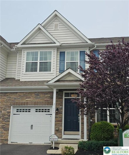 4548 Woodbrush Way Unit 311, Allentown, PA 18104