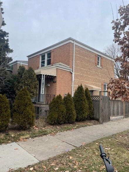 5157 S Lawndale Ave, Chicago, IL 60632