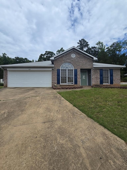 5022 Aaron Ln, Columbus, GA 31907