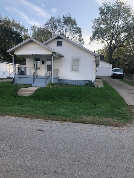 1621 E Pleasant St, Springfield, OH 45505