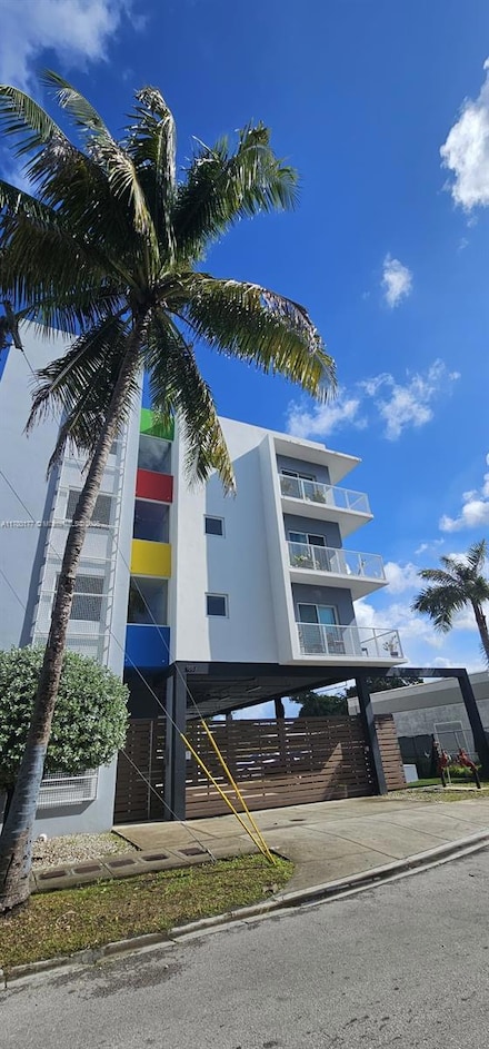 1857 NW 24th St Unit 9, Miami, FL 33142