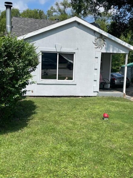 2030 W Ridge Rd, Gary, IN 46408