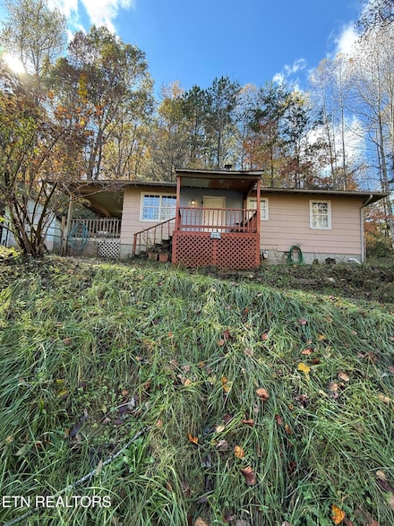 1107 Catoosa Rd, Wartburg, TN 37887
