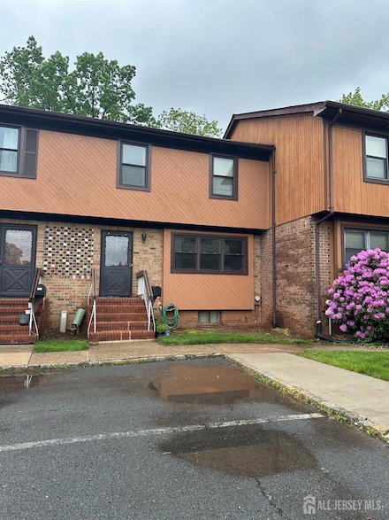 205 Merrywood Dr, Edison, NJ 08817