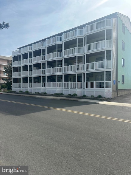 12304 Jamaica Ave Unit 206, Ocean City, MD 21842