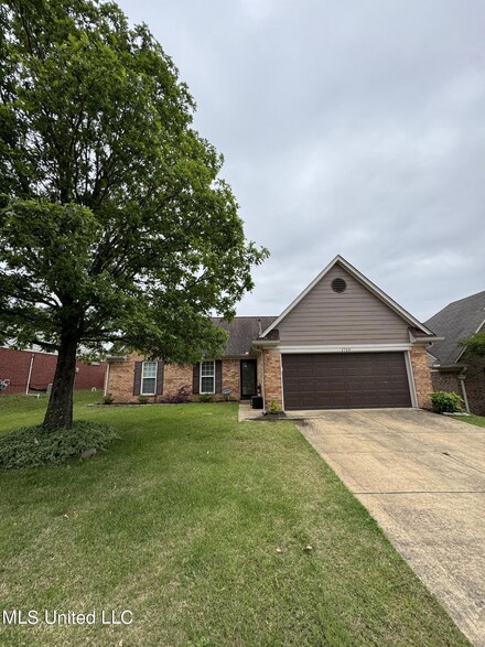 1759 Northwood Dr W, Hernando, MS 38632