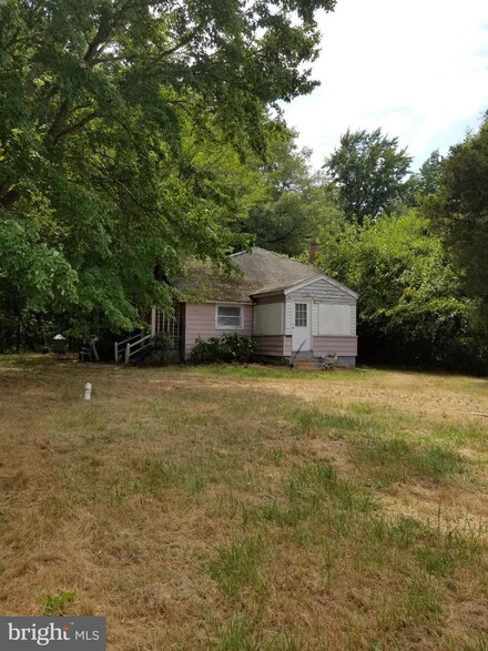 29099 Boh Brooks Rd, Trappe, MD 21673