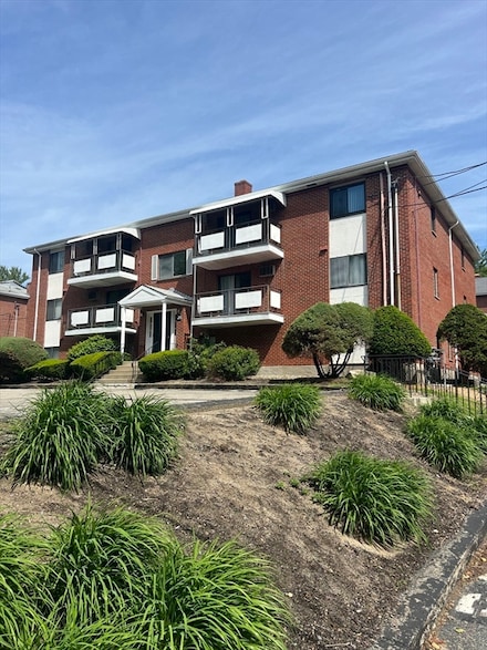 20 Colonial Dr Unit 3, Andover, MA 01810