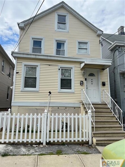 485 Miller St, Perth Amboy, NJ 08861