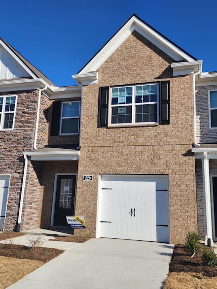 229 Hazel Ln, Lebanon, TN 37087