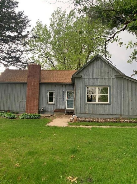 1102 N Maple St, Creston, IA 50801