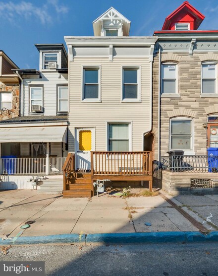 1057 Pike St, Reading, PA 19604
