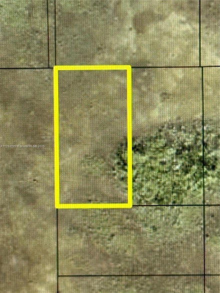 0016 Acerage, Miami, FL 33035