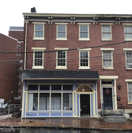 209 E Front St, Trenton, NJ 08611