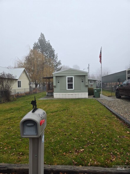 116 E Park Ave, New Plymouth, ID 83655