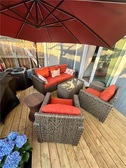 1044 Mariners Ct Unit 32, Stone Mountain, GA 30083