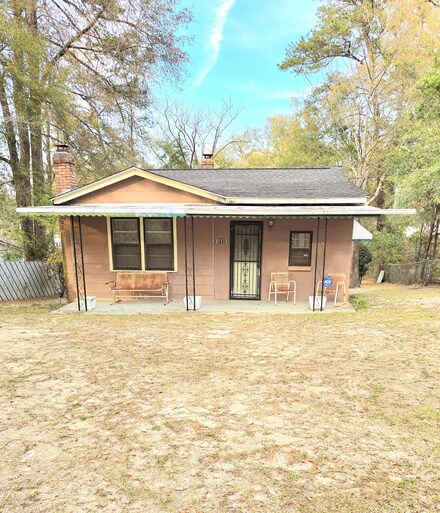 313 Springwood Dr, Walterboro, SC 29488
