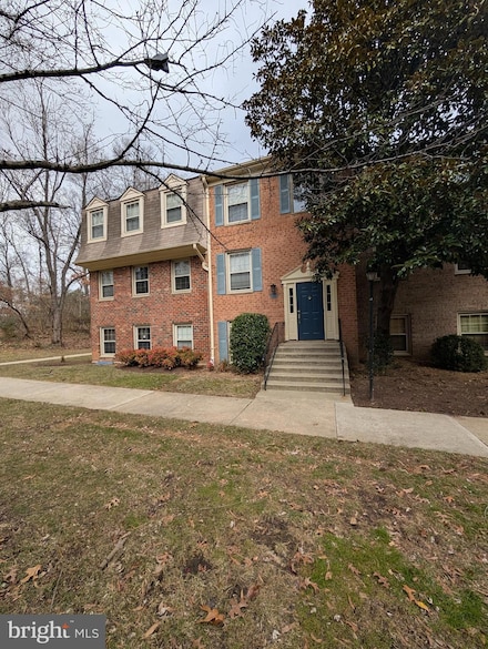 5964 Westchester Park Dr Unit 202, College Park, MD 20740