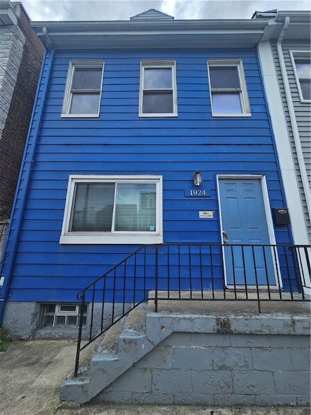 1924 Wharton St, Pittsburgh, PA 15203