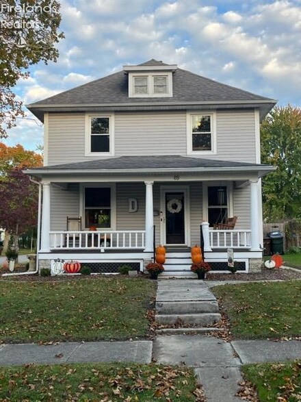 89 Ann St, Tiffin, OH 44883