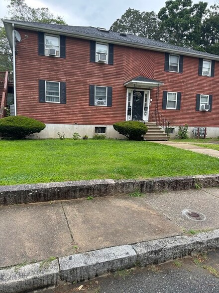 2 Clinton St Unit B, Haverhill, MA 01830
