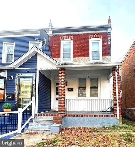 104 S 3rd St, Darby, PA 19023