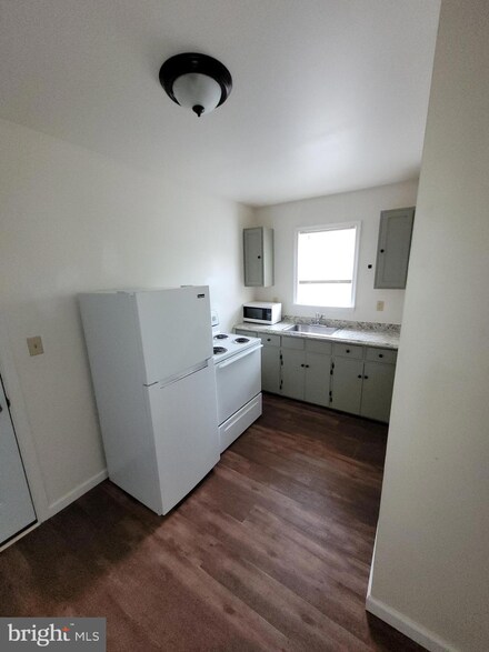 703 S Washington St Unit 4, Berkeley Springs, WV 25411