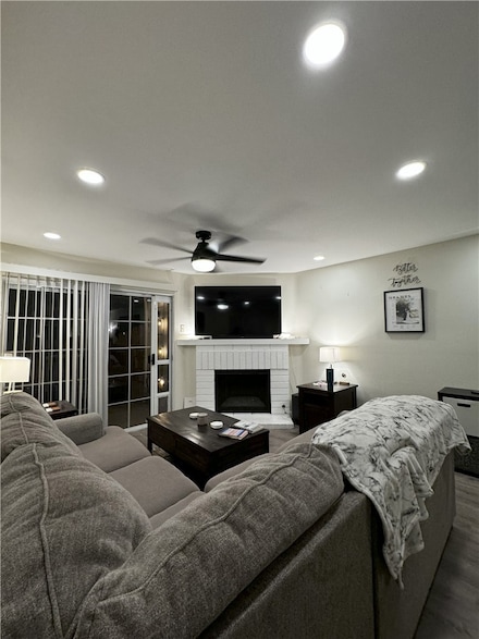 2380 W Orangethorpe Ave Unit 14, Fullerton, CA 92833