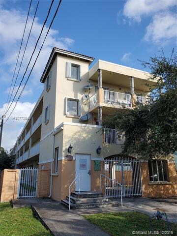 1453 SW 3rd St Unit 204, Miami, FL 33135