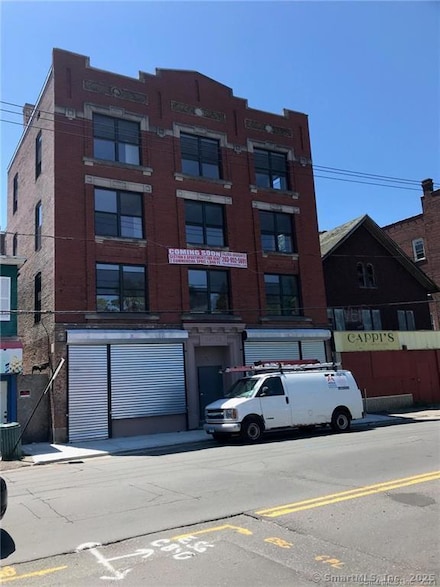 712 E Main St Unit 3B, Waterbury, CT 06702