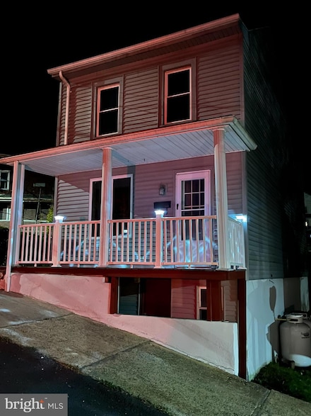 108 Cherry St, Saint Clair, PA 17970