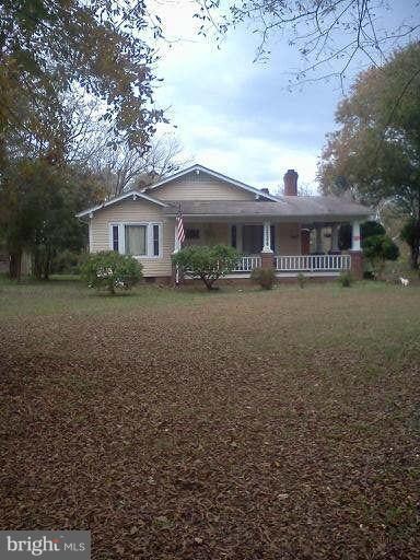 12208 Hord Ave, Remington, VA 22734