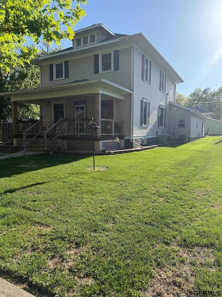 1113 10th St, Aurora, NE 68818