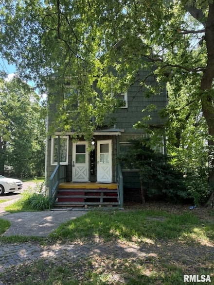 1106 NE Jefferson Ave, Peoria, IL 61603