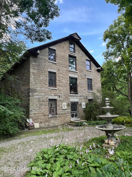 1679 Mill Rd, Saint Johnsville, NY 13452