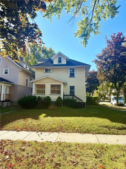 451 Lakeview Park, Rochester, NY 14613