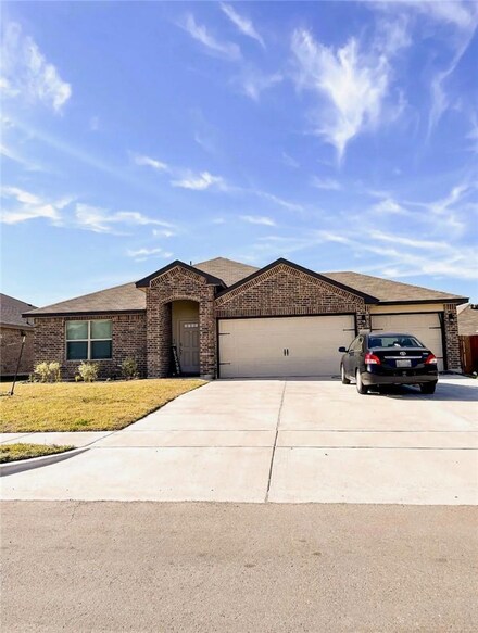 3105 Beutel Rd, Lorena, TX 76655