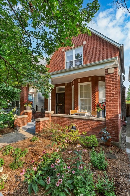 3430 W Shakespeare Ave, Chicago, IL 60647