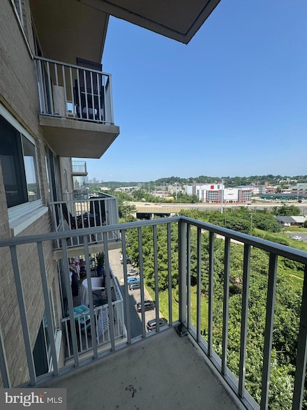 1225 Martha Custis Dr Unit 1011, Alexandria, VA 22302