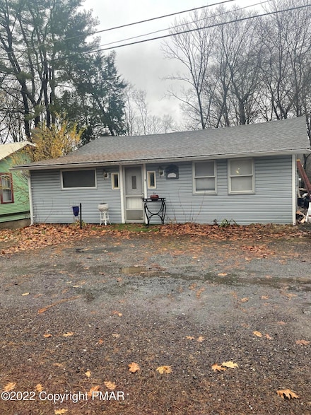 129 Girard Ave, Saylorsburg, PA 18353