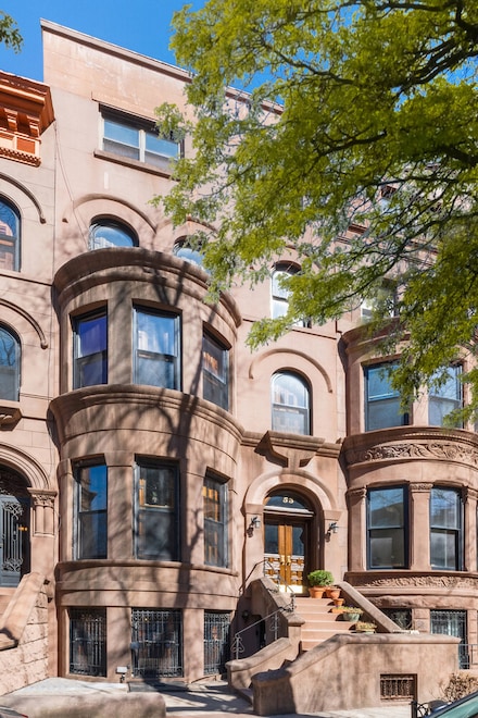 53 Montgomery Place Unit 1, Brooklyn, NY 11215