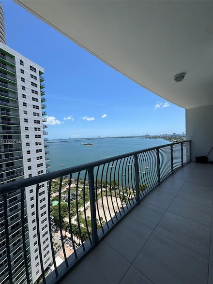 1750 N Bayshore Dr Unit 2803, Miami, FL 33132