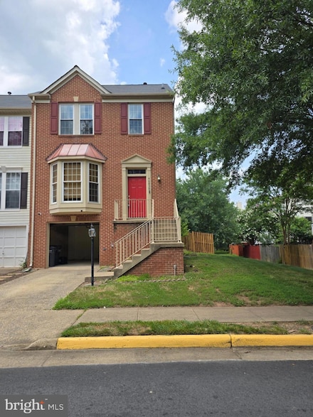 46838 Graham Cove Square, Sterling, VA 20165
