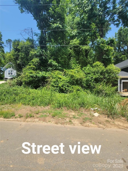 2640 Elmin St, Charlotte, NC 28208
