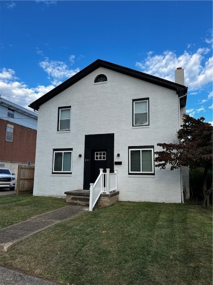 211 N 5th St, Indiana, PA 15701