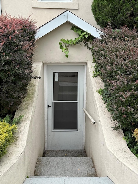81-59 Commonwealth Blvd Unit 2, Bellerose, NY 11426