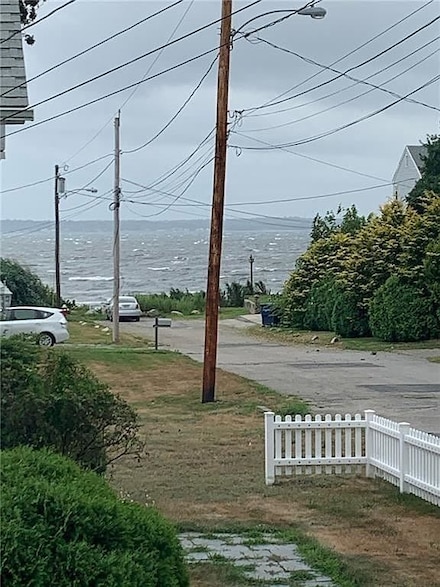 00 Grove Ave, Warwick, RI 02889